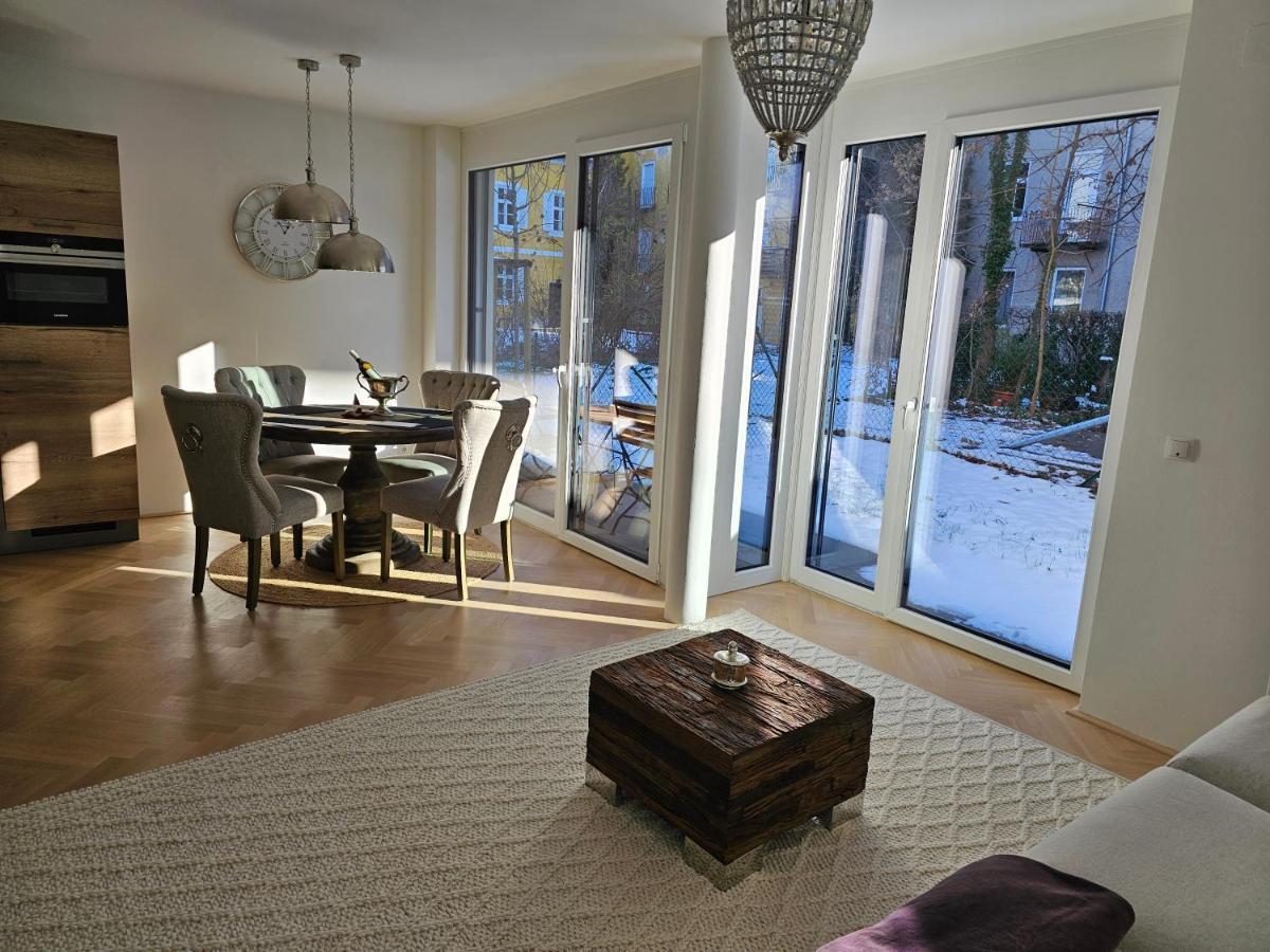 Rocks Apartment Graz